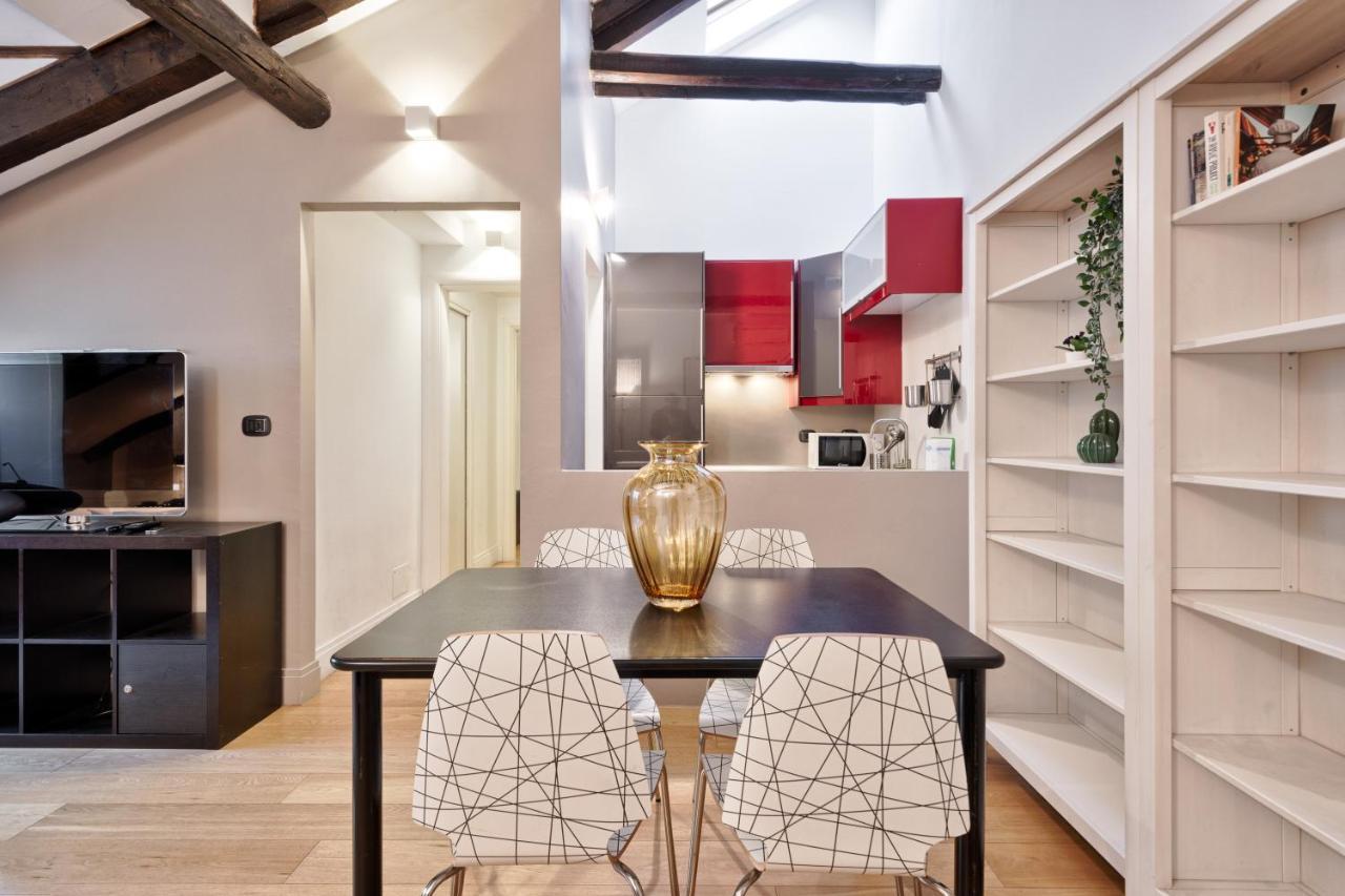 Stylish Apartment In The Heart Of Torino Extérieur photo
